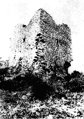 Modruš, sjeverna kvadratna tzv. „Duždeva“ ili „Papinska“ kula